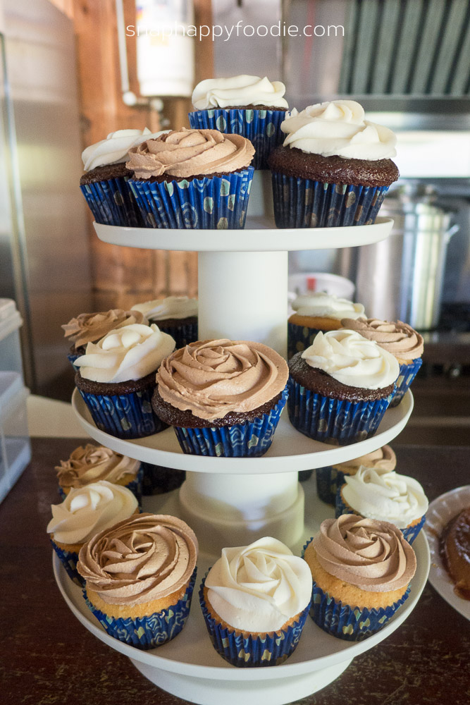 2014 Graduation Cupcakes